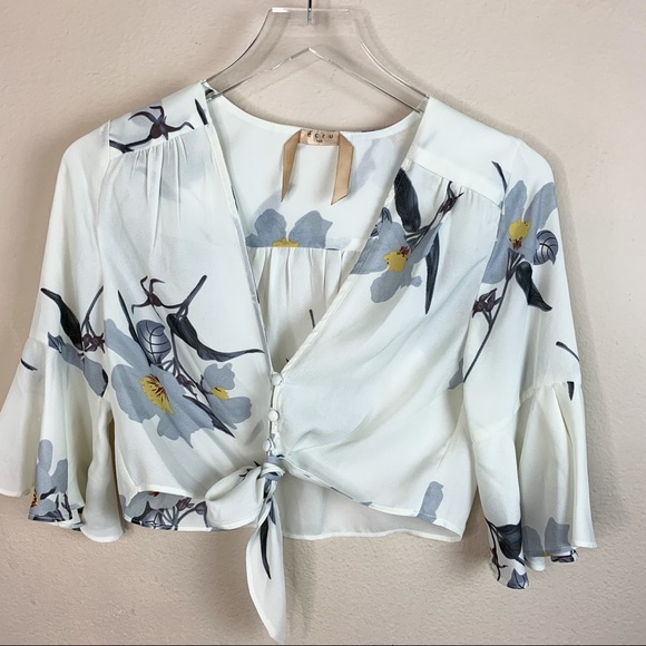 Ecru Lab Front Knot Blouse Crop Top - Picture 1 of 4